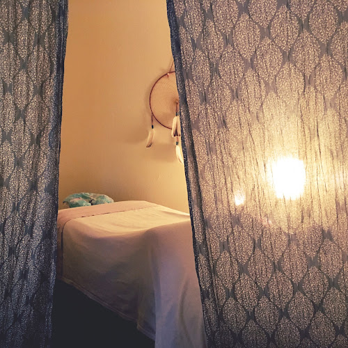 Spanda Body Arts + Astrology – Massage, Energy Therapy & Astrological Consultations