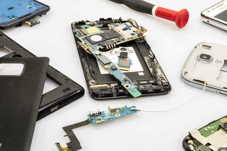 iPhone Repair Superior- We Come To You