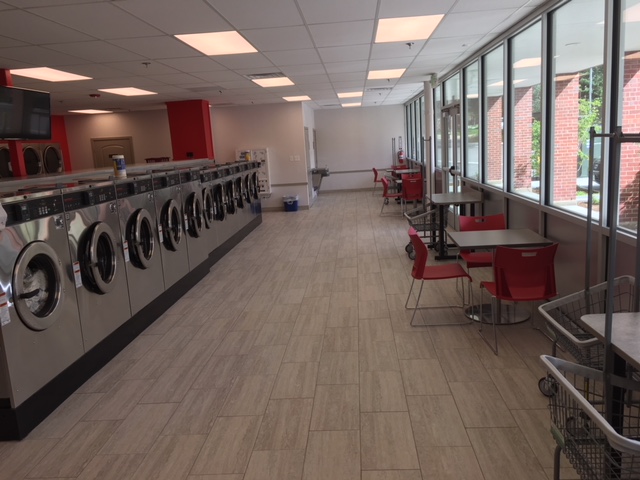 Table Mesa Laundromat