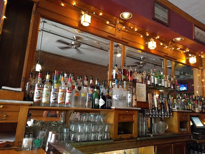Pearl Street Pub & Cellar