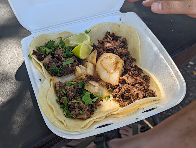 Los Dos Bros Taqueria food truck